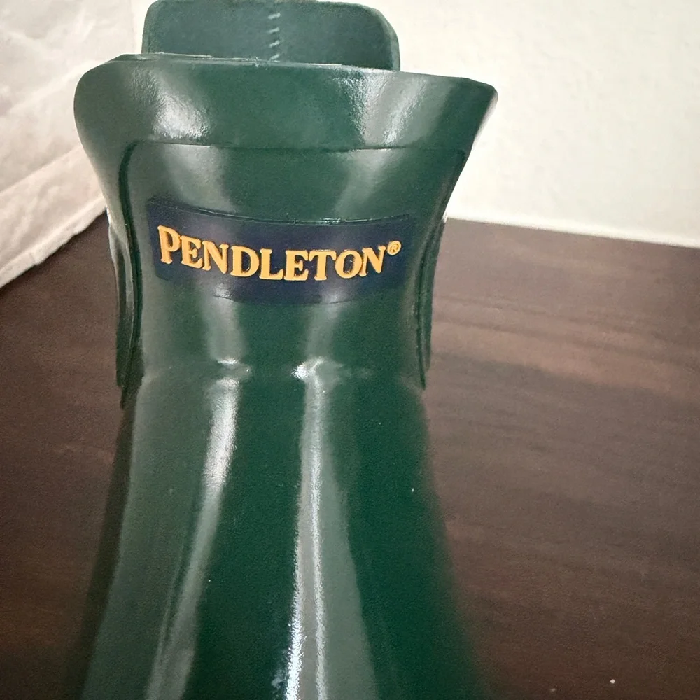 PENDLETON WOMEN'S SMITH ROCK GLOSS CHELSEA RAIN BOOTS! Size 7